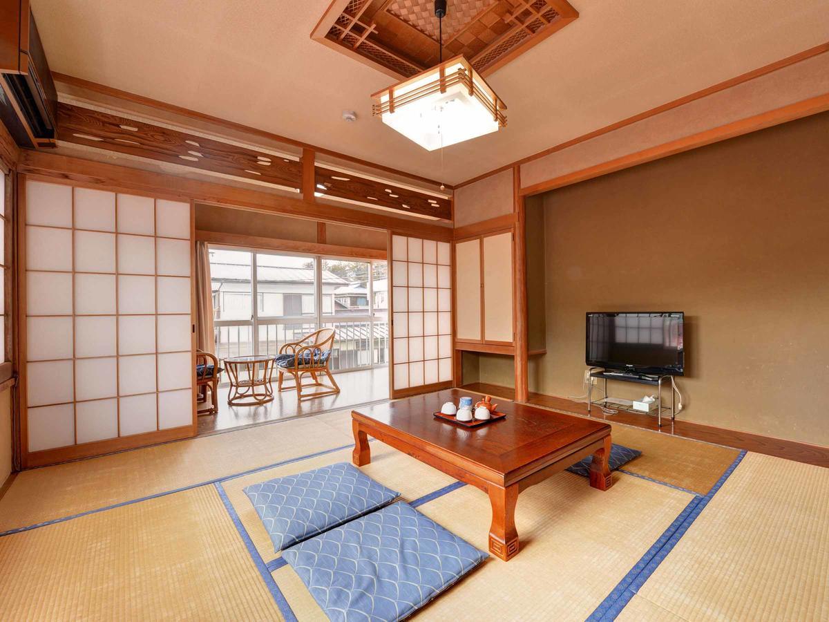 Hotel Suzukiya Ryokan Daigo Exterior foto