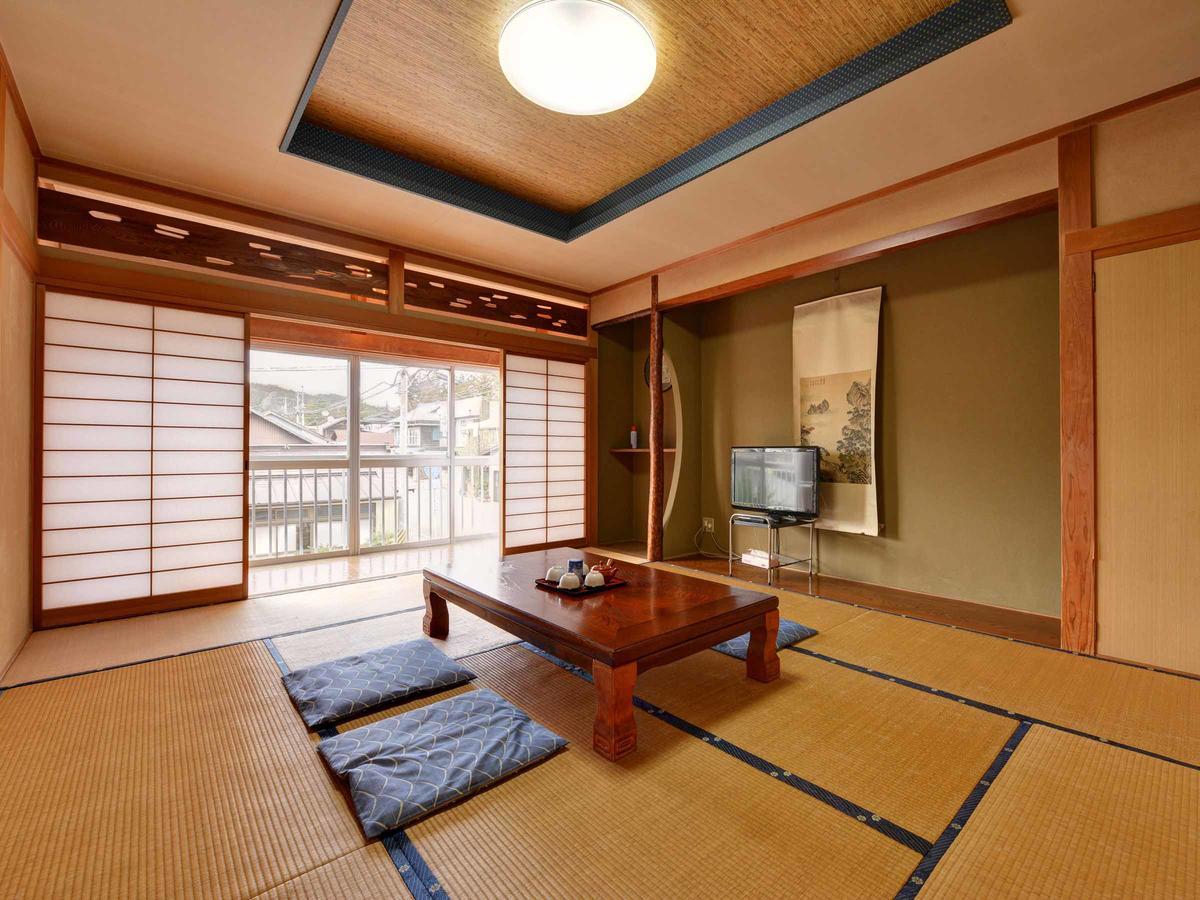 Hotel Suzukiya Ryokan Daigo Exterior foto